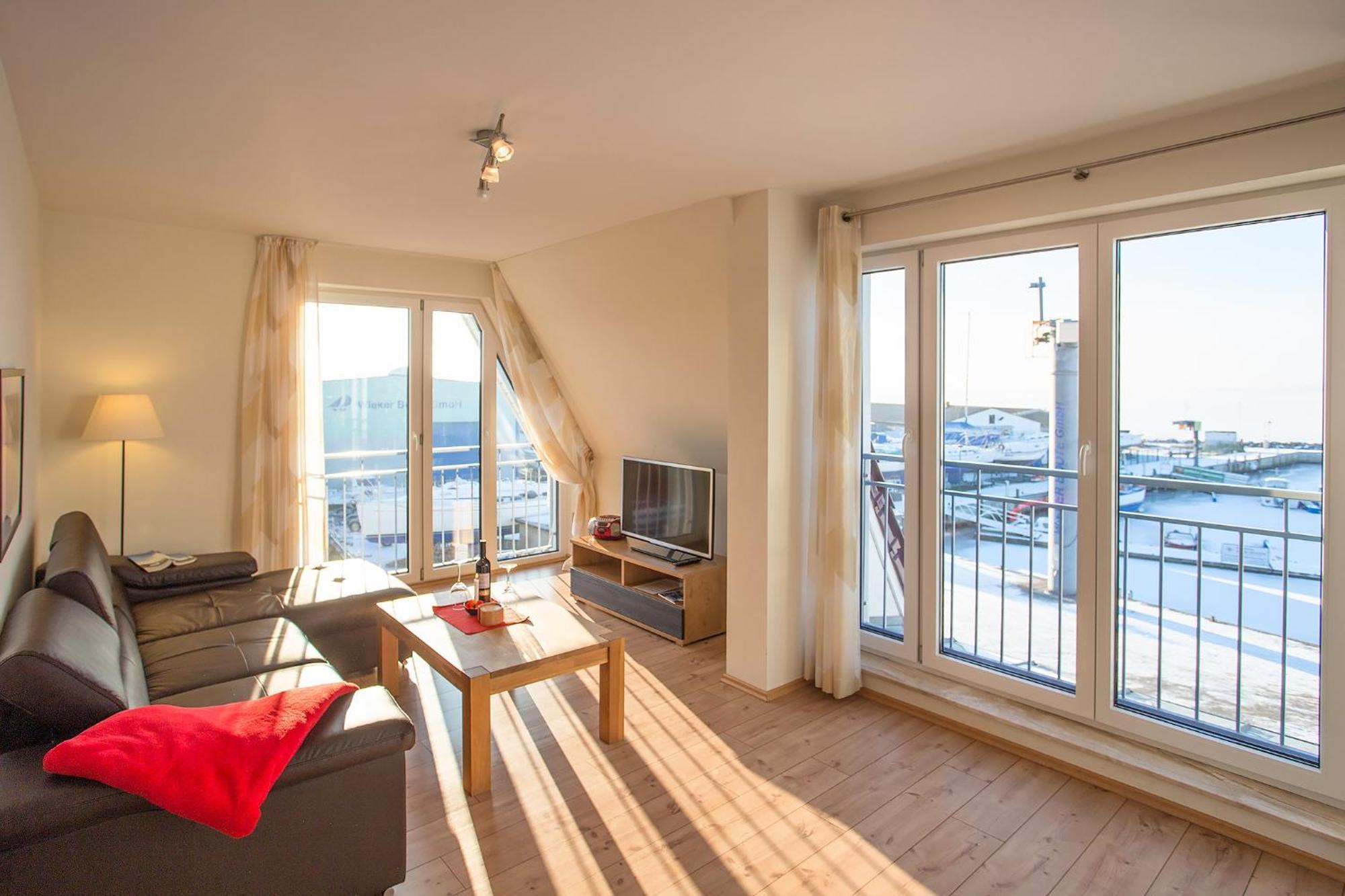 Ferienwohnung Wiek Im Hafenkieker Wiek auf Rugen Bagian luar foto