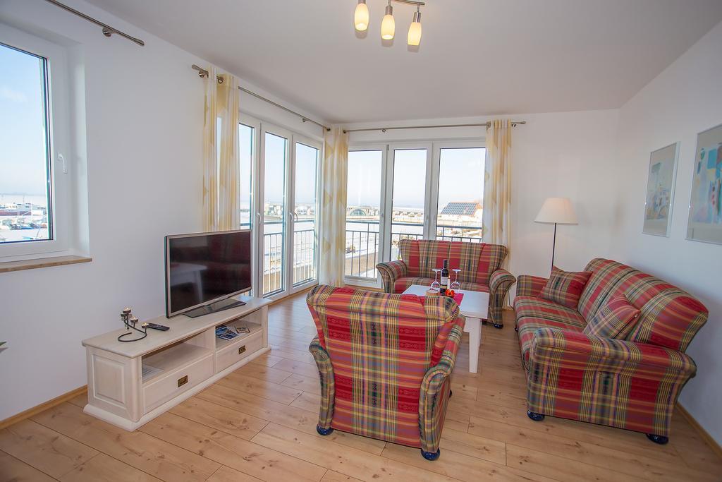 Ferienwohnung Wiek Im Hafenkieker Wiek auf Rugen Ruang foto